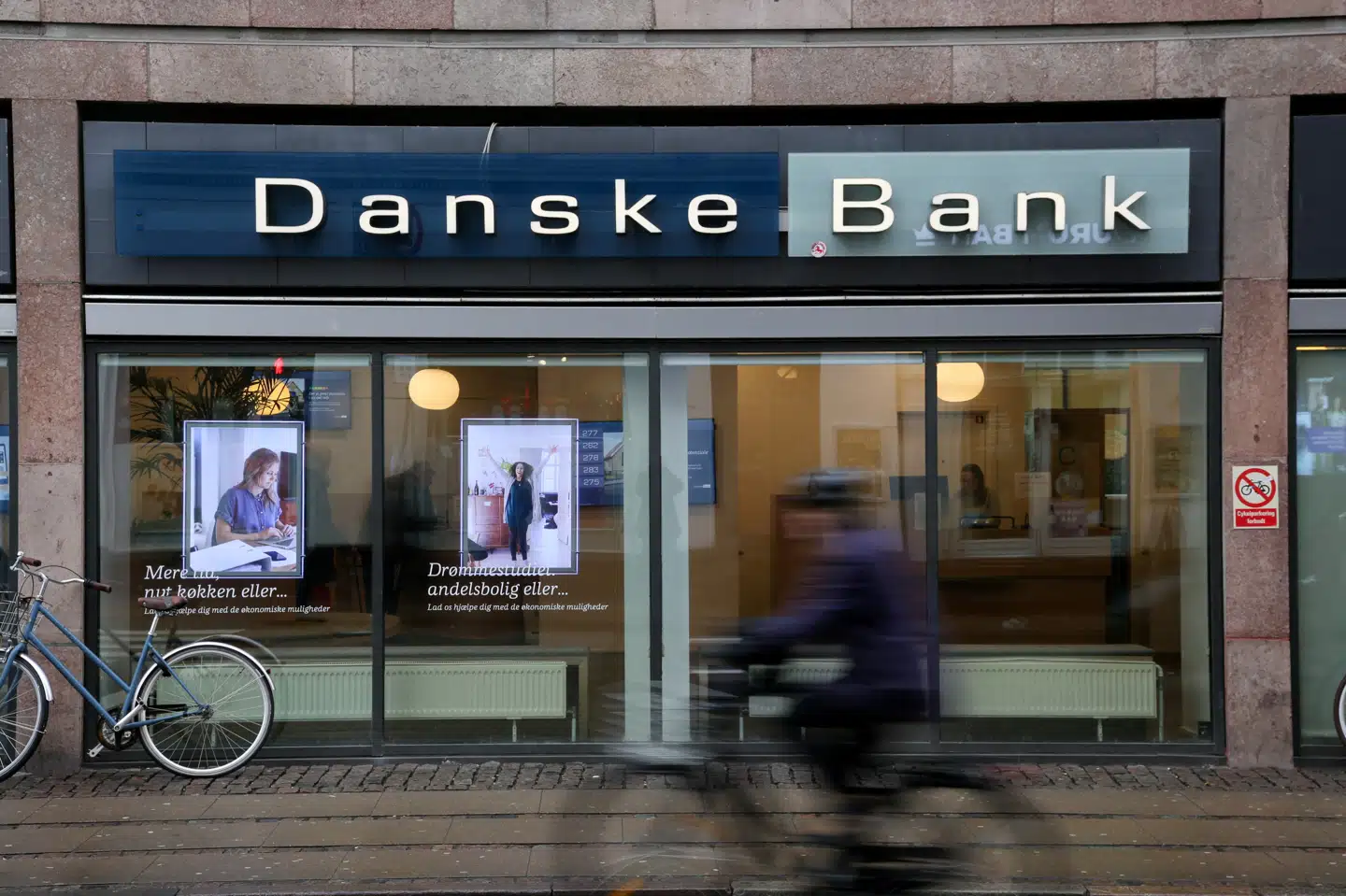 Danske Bank har opjusteret sin vækstprognose for Danmark i år og næste år.