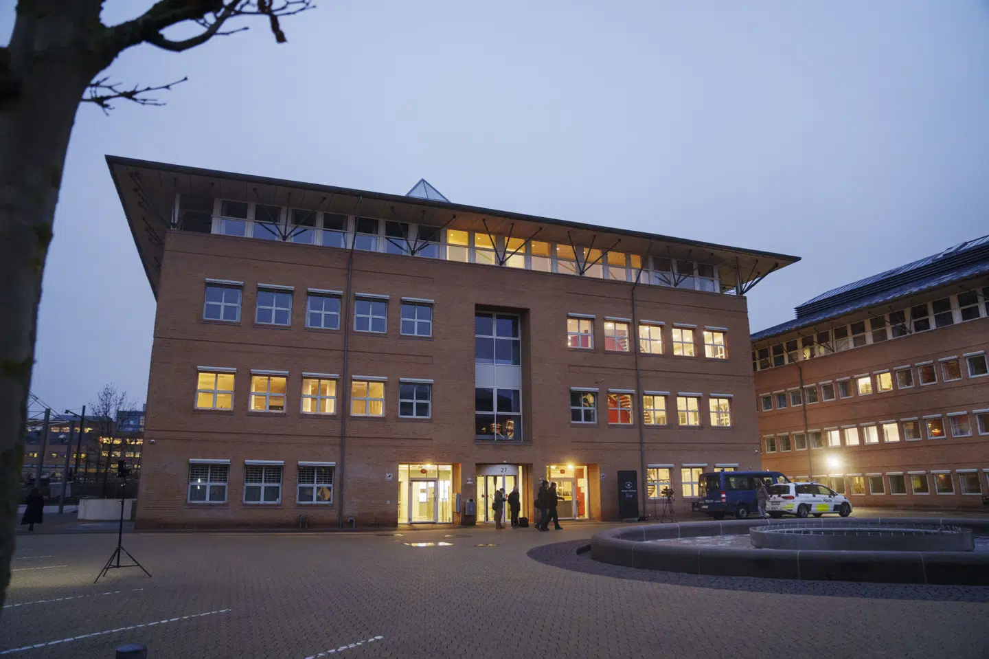 Den 16-årige blev tirsdag igen fremstillet i grundlovsforhør i Retten i Glostrup. (Arkivfoto).
