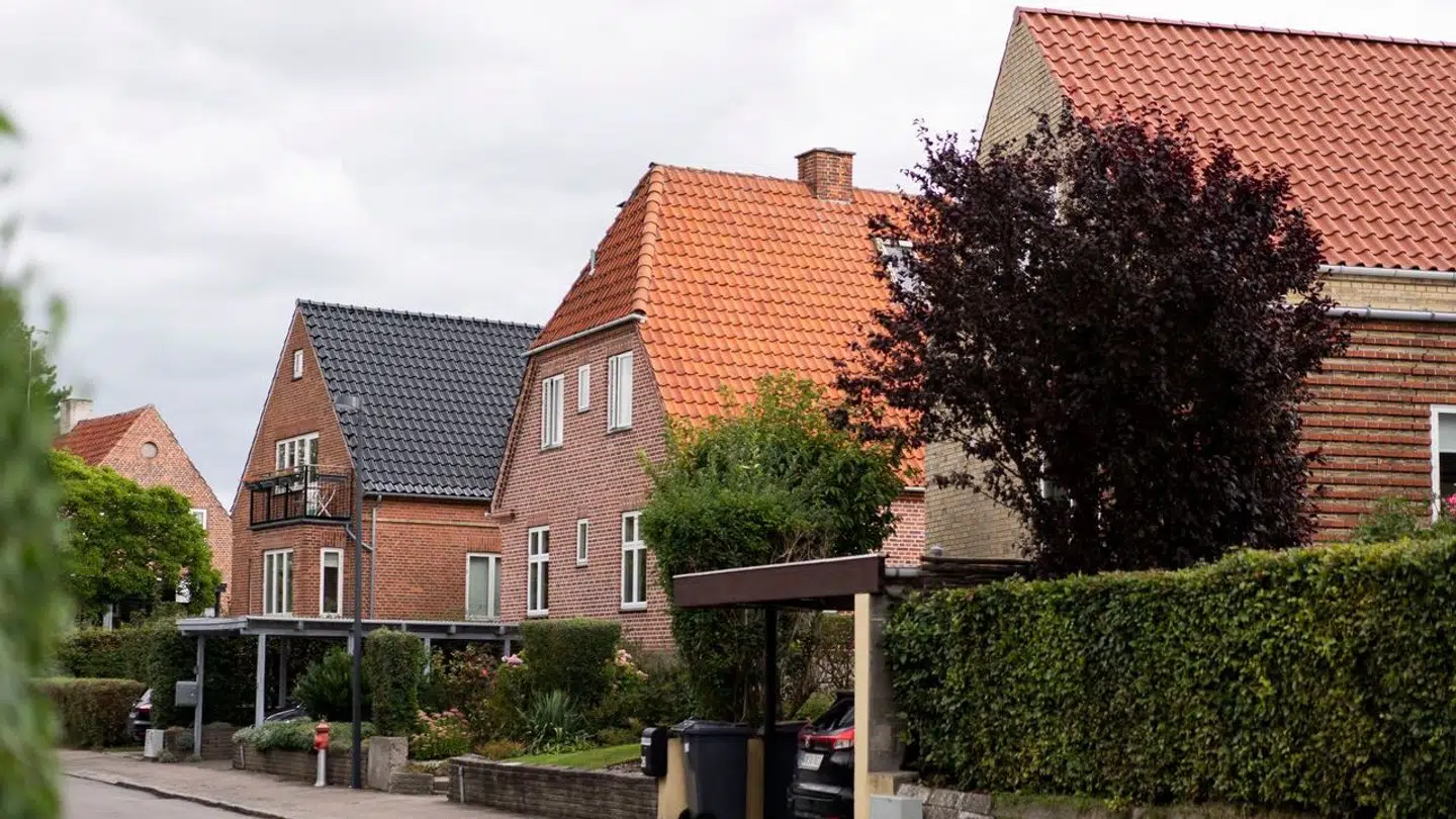 Huse som disse i Københavns Kommune løber hurtigt op i 7-10 millioner kroner.