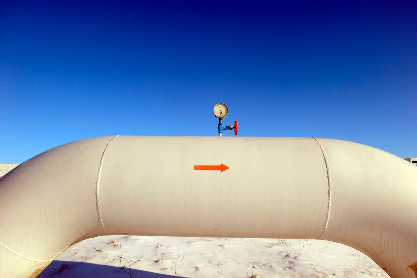 Et europæisk netværk af 19.000 kilometer rør til transport af indfanget CO2 kan værre på vej – med pilen pegende mod Danmark. Arkivfoto af naturgasrør i Ukraine.