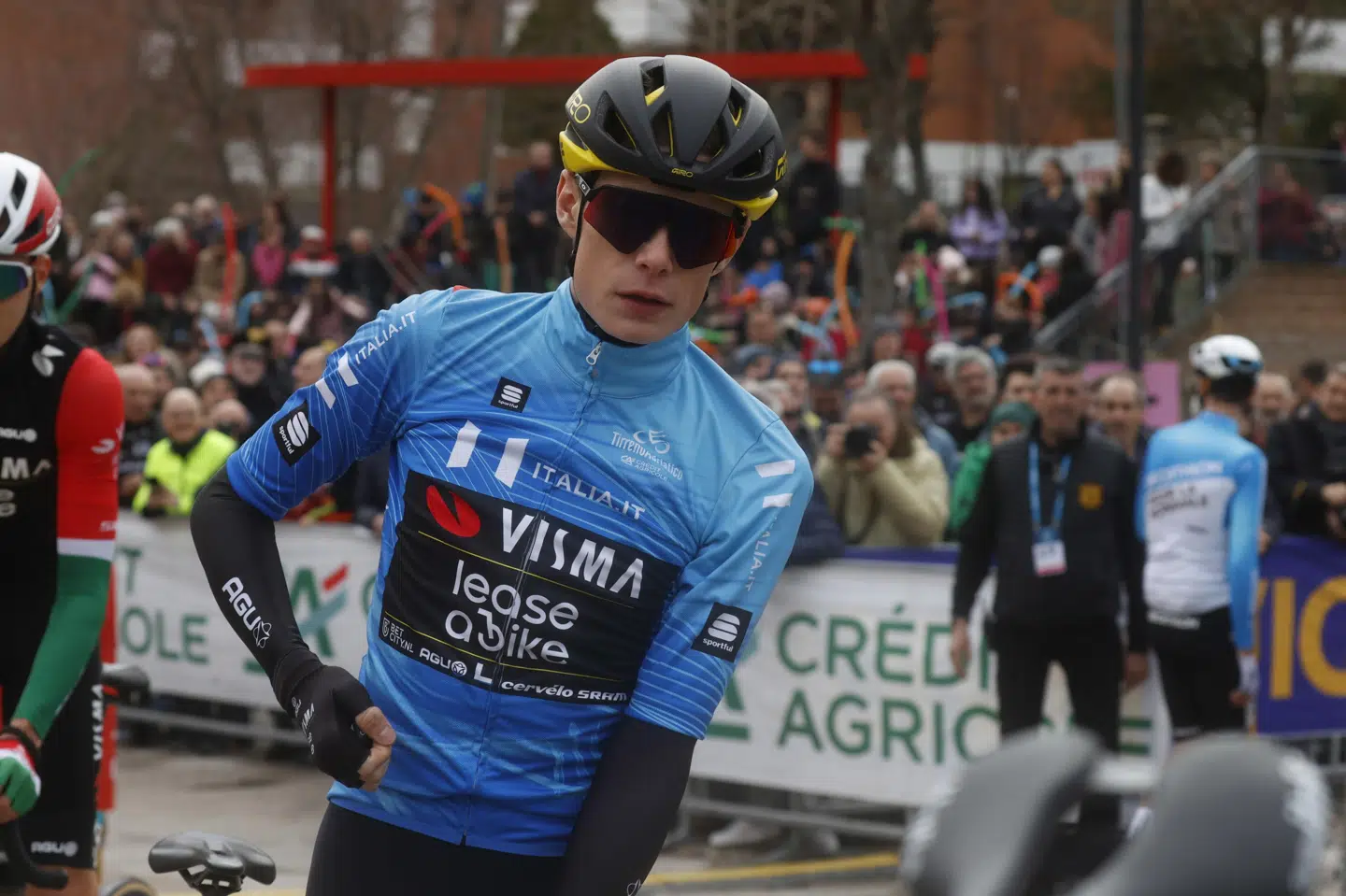 Iklædt den blå førertrøje sejrede danske Jonas Vingegaard (Visma) for anden dag i træk i Tirreno-Adriatico.