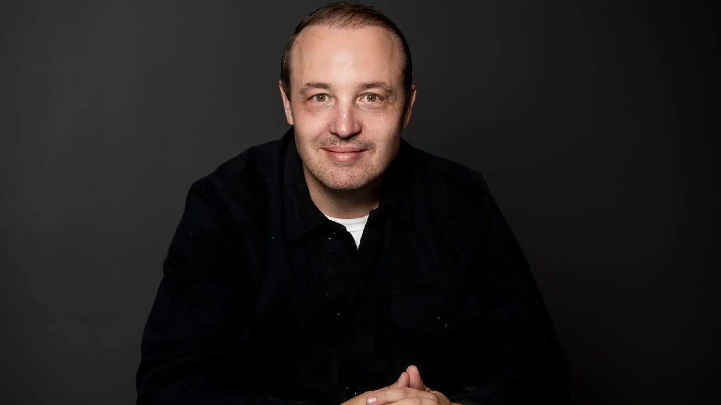 Lunar bank. Stifter Ken Villum Klausen.