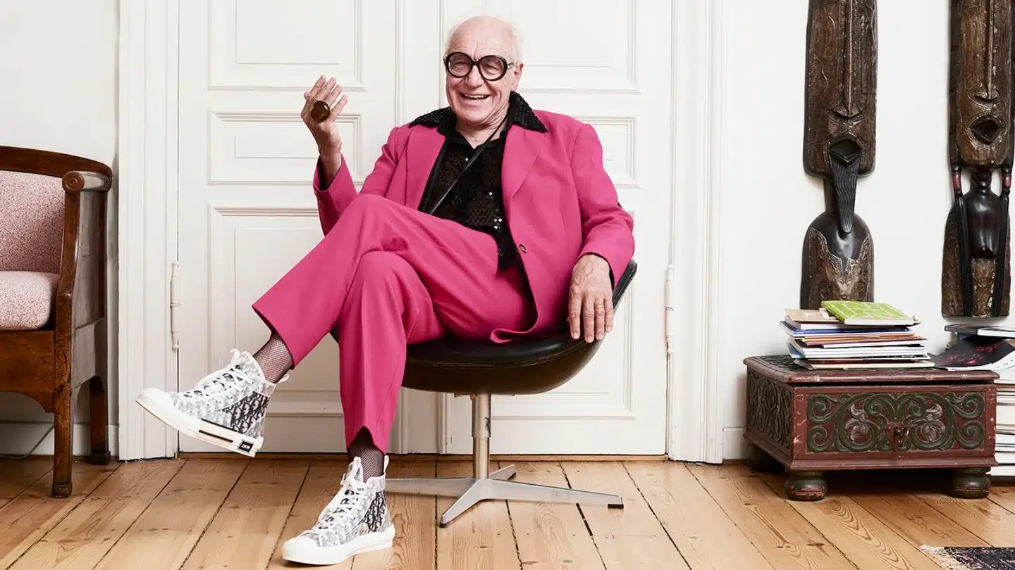 Kvindedagen er en rigtig god dag at tænke over det helt besynderlige fænomen, at det er lykkedes mænd i århundreder at holde kvinder nede og ikke mindst forhindre deres adgang til den højere uddannelse, som er en forudsætning for at få magt, skriver Ditlev Tamm.