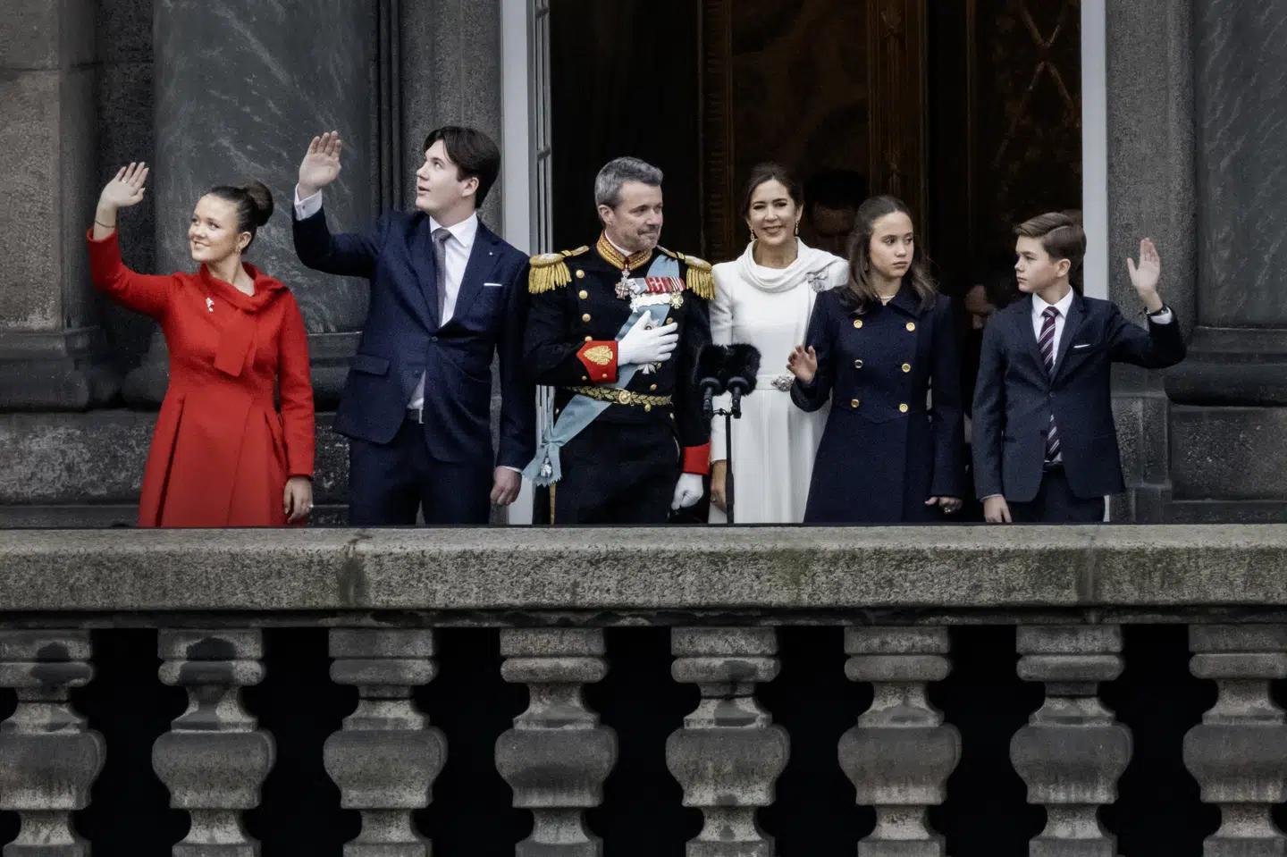 Kong Frederik X blev udråbt til konge af Danmark 14. januar efter dronning Margrethes abdikation. Hvordan kongehusets økonomi nu skal se ud, er endnu ikke vedtaget af Folketinget.