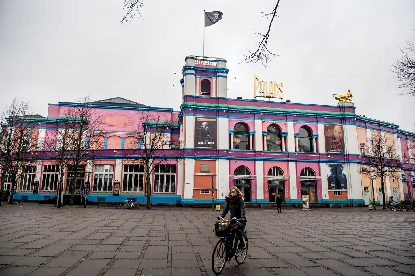 Det er længe blevet diskuteret, hvad der skal ske med Palads Teatret på Axeltorv i København. Arkivfoto: Mads Claus Rasmussen, Scanpix