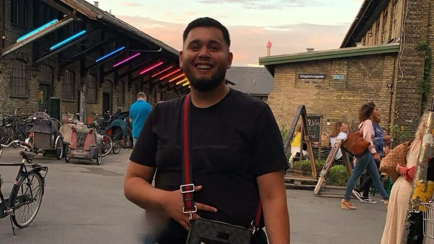 20-årige Kevin blev ramt af skud og dræbt i frisørforretningen i Brønshøj, hvor den sortklædte morder gik helt ind i forretningen. Foto: Privat