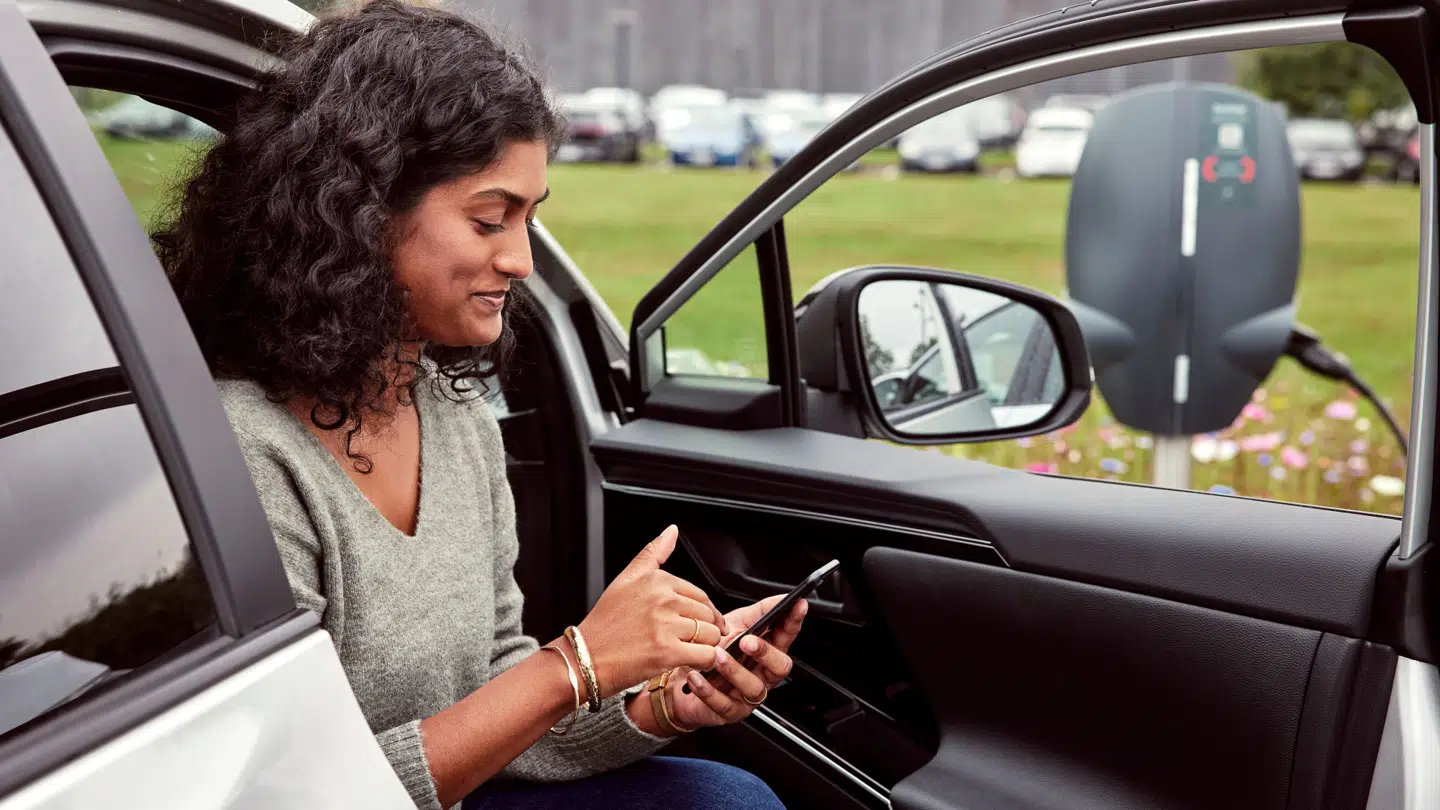 Norlys går sammen med Monta om ny ladeapp, der vil give adgang til 650.000 offentlige ladepunkter i Europa.