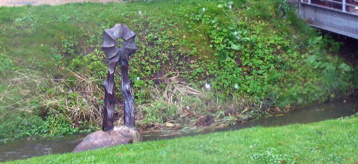 Den forsvundne skulptur. Foto: Odder Kommune