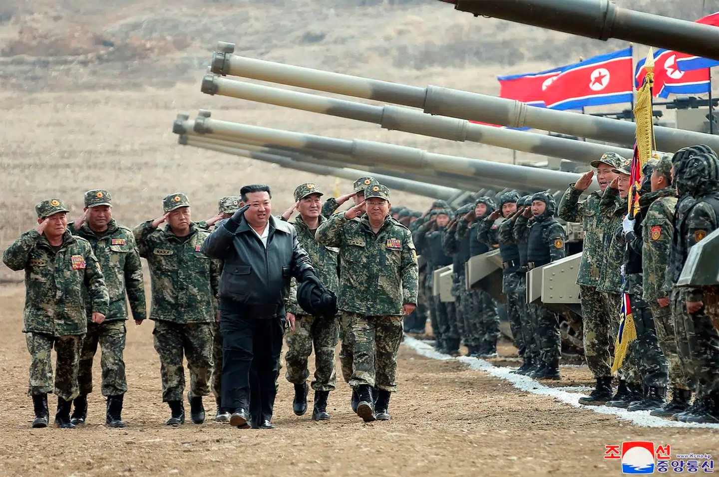 Billedet er dateret onsdag og sendt ud til verden, netop som en stor sydkoreansk-amerikansk militærøvelse er ved at slutte.