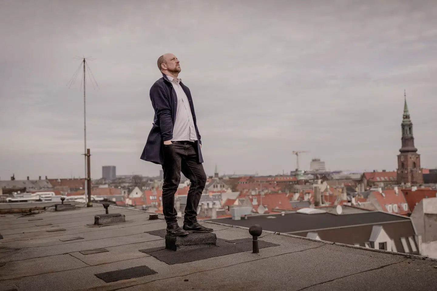 »Jeg kan ikke løbe fra, at nogle af mine første rejser var en flugt. Måske især dem, der lå inden min skilsmisse og lige efter,« siger chefredaktør på Ekstra Bladet Knud Brix.