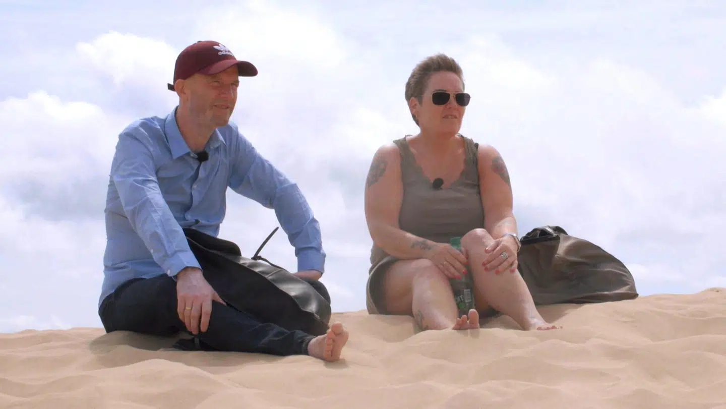 Anders og Luna fortsætter bryllupsrejsen efter dramaet.