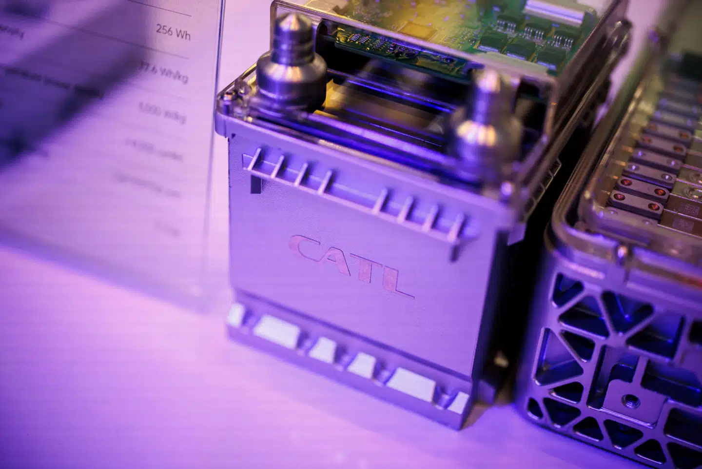 Omkring 40 procent af alle elbilbatterier i verden kommer fra den kinesiske storproducent CATL.