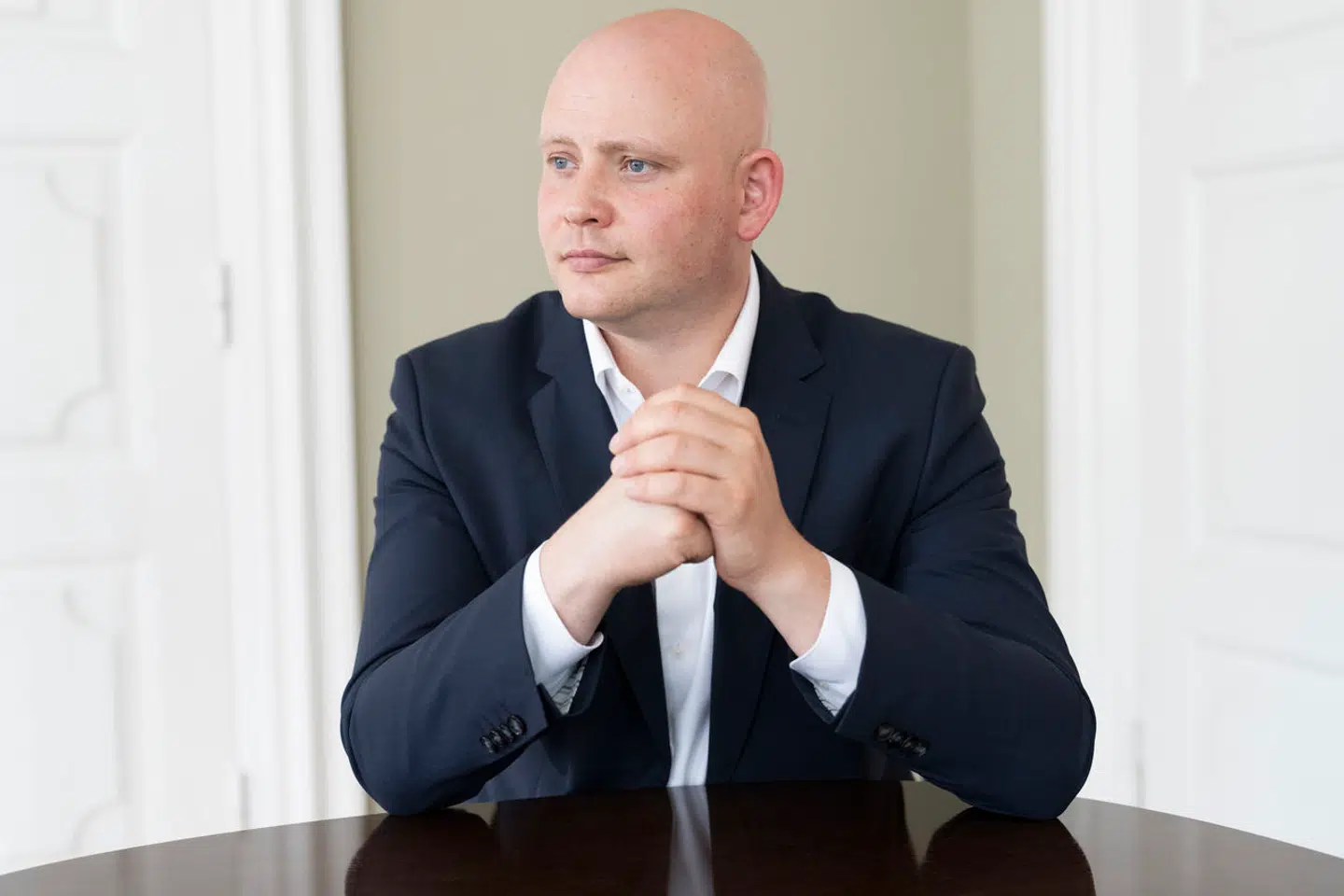 Kulturminister Jakob-Engel Schmidt (M) mener, at det er et forkert signal at sende, når russiske atleter deltager i sportsbegivenheder på dansk grund.