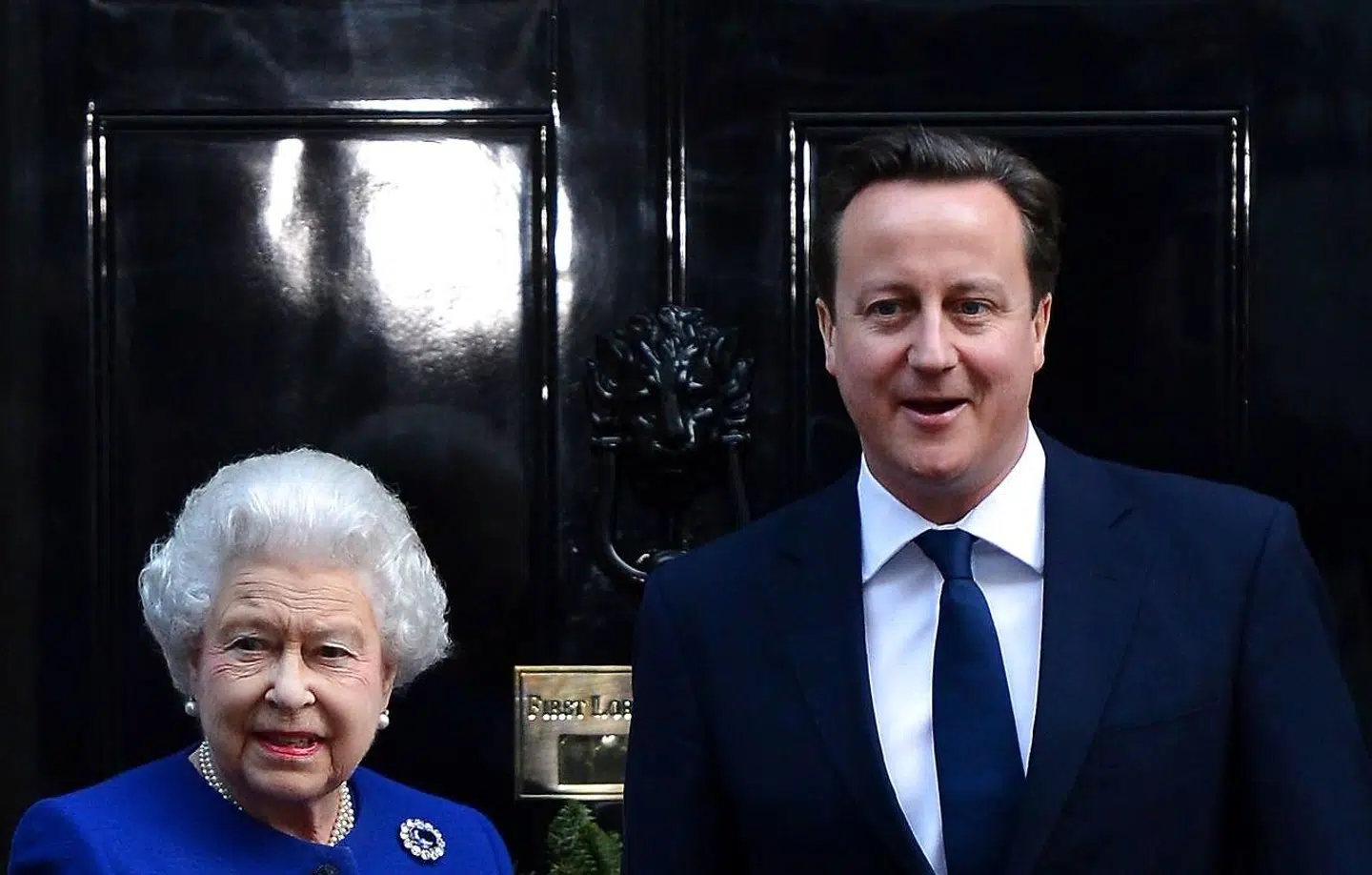 Dronning Elizabeth II og David Cameron.