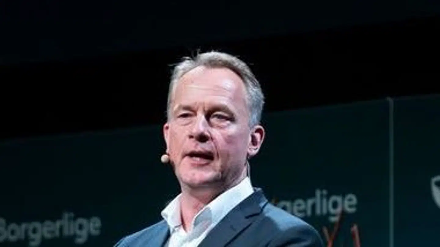 Kim Edberg Andersen taler her til Nye Borgerliges årsmøde. Fremover vil han tørne ud for Danmarksdemokraterne.