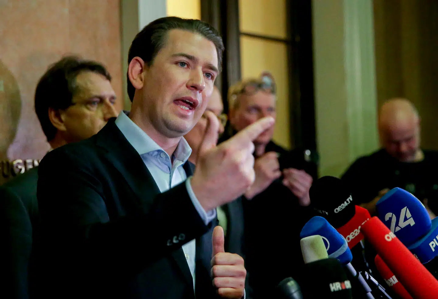 Den tidligere østrigske kansler Sebastian Kurz nægter sig skyldig, selvom han er blevet dømt i en sag om at have givet falsk vidneudsagn i det østrigske parlament. Han har erklæret, at han vil appellere dommen.