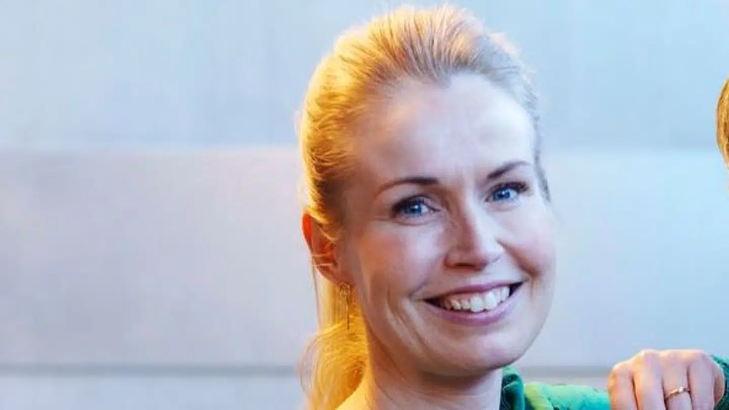 Tina Müller skal tilbringe en del af sommeren i USA, hvorfra hun skal dække VM-slutrunden.