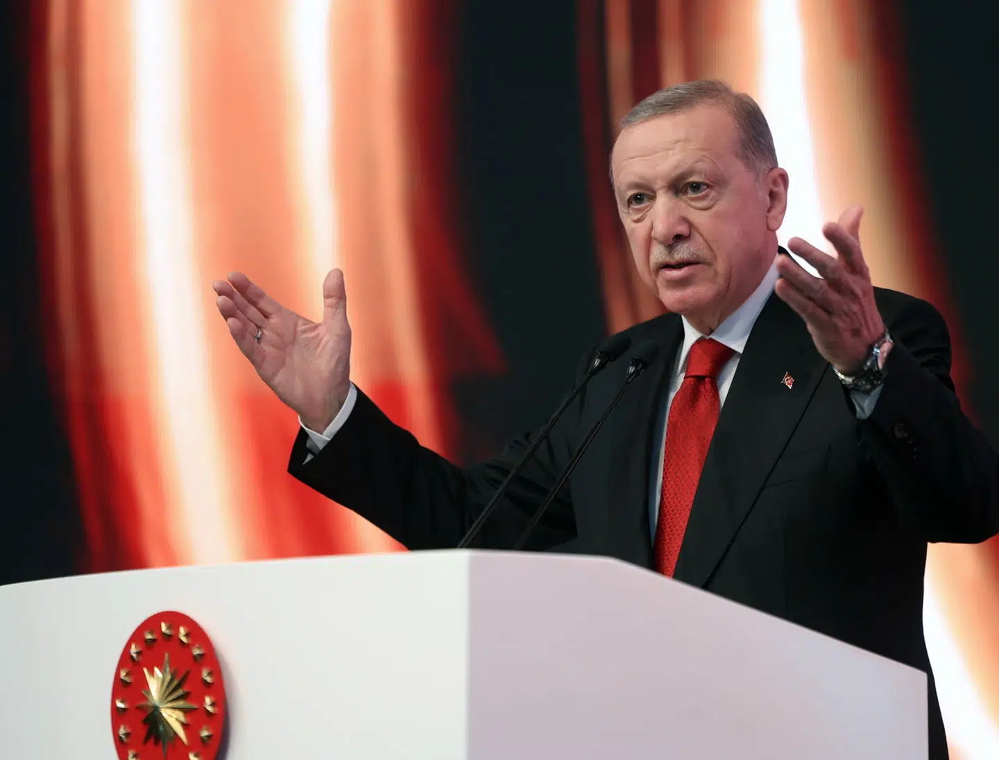 Tyrkiets præsident, Recep Tayyip Erdogan, har stået i spidsen for en kovending i den økonomiske politik. Men inflationen er fortsat ikke under kontrol.