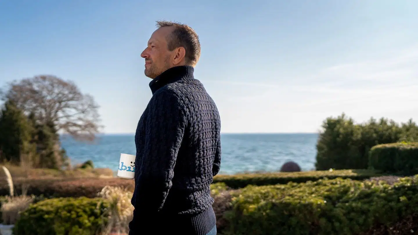 Martin Thorborg har også en fiskestang, og han kan godt lide at fiske.