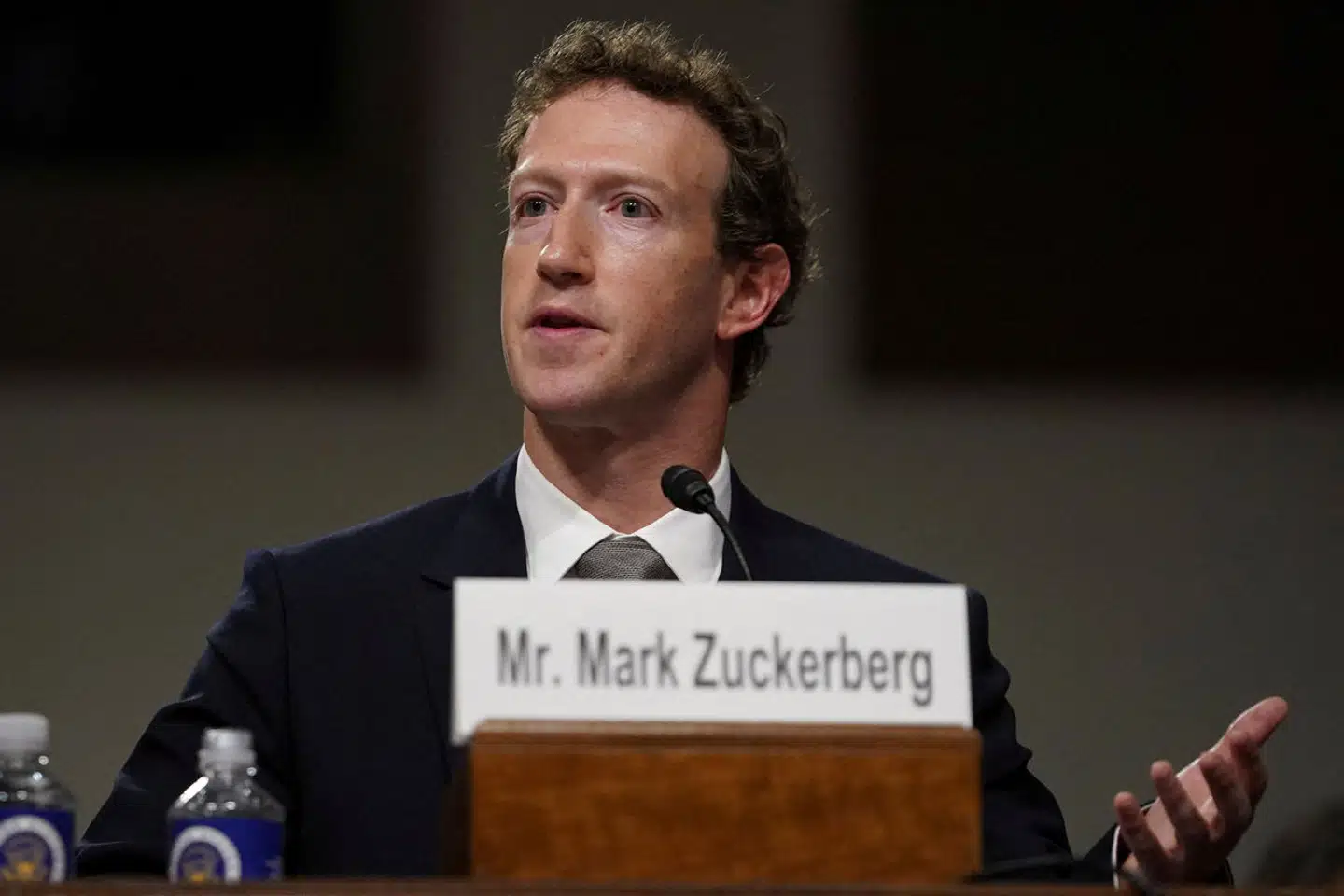 Mark Zuckerberg, stifter af og topchef for Meta-koncernen, er blandt de topchefer, der på det seneste har solgt ud af aktierne i de selskaber, som de selv står i spidsen for.