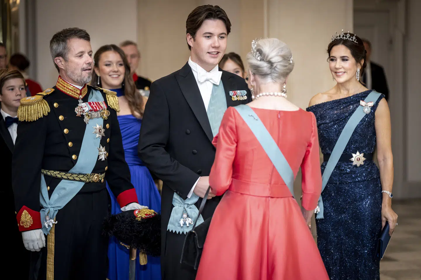 For fremtiden skal også kronprins Christian på lønningslisten.