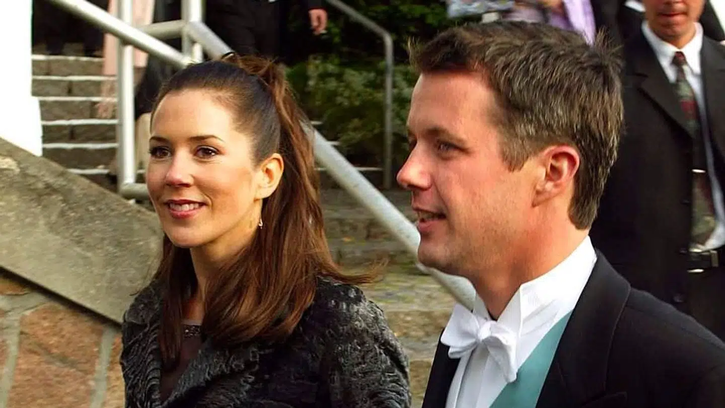 Kronprins Frederik med Mary tilbage i 2003, hvor de var med, da var med i Tikøb Kirke, hvor Jørgen Skeel blev viet til Marie Louise Toft ( Malou).