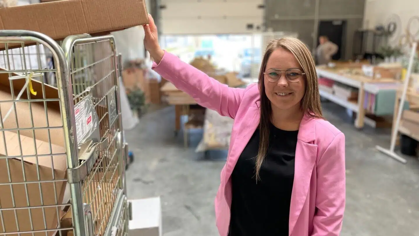 Stinne Simonsen mener, at 3F er skyld i, at hendes virksomhed er gået konkurs. Det er fagforbundet absolut ikke enige i.