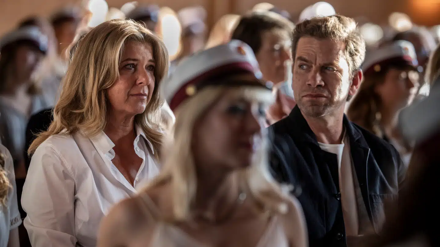 »Familier som vores« er Zentropas største produktion til dato. Optagelserne foregik over knap et år i Danmark, Sverige, Tjekkiet, Rumænien og Frankrig, skriver TV 2.
