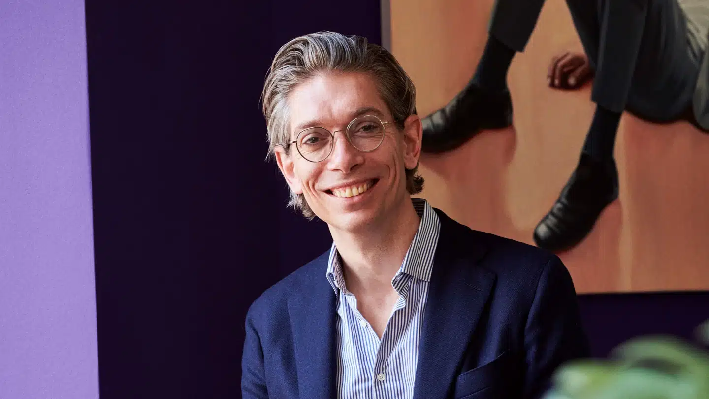 Dette er i virkeligheden en værdidebat om, hvordan vi som mennesker ønsker at leve, hvad der skaber samfundsmæssig værdi, om vores kulturidentitet og ikke mindst, hvilken verden vi vil efterlade til de næste generationer, skriver Adam Schnack.