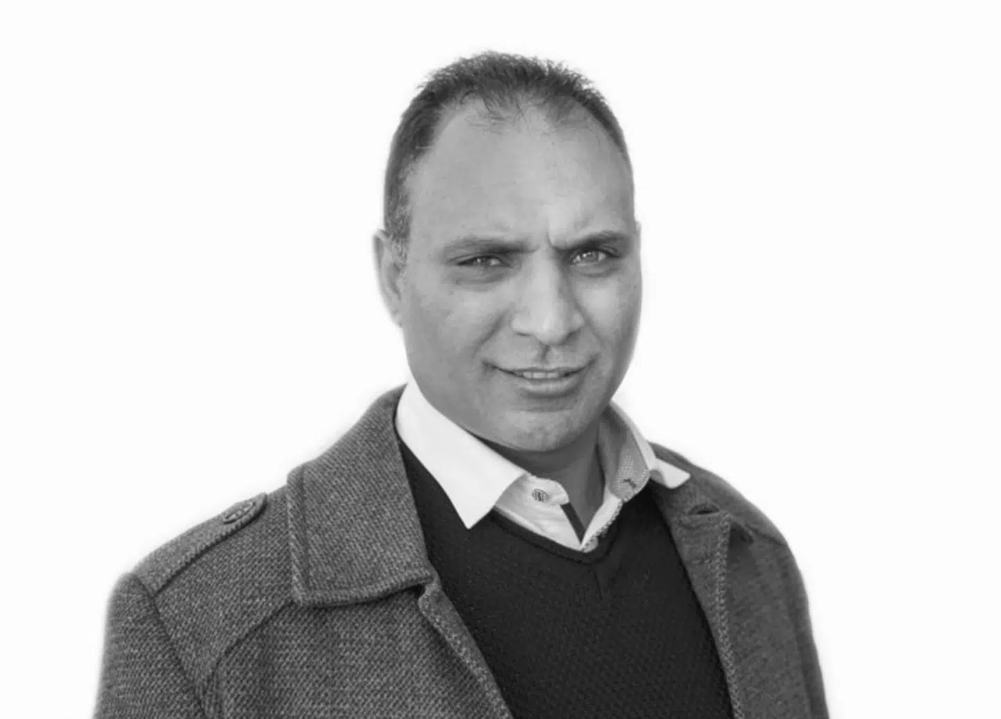 Rabih Azad-Ahmad, Aarhus’ radikale rådmand for Kultur og Borgerservice, kalder det »upassende«, at Kaare Dybvad Bek tillægger ham motiver.