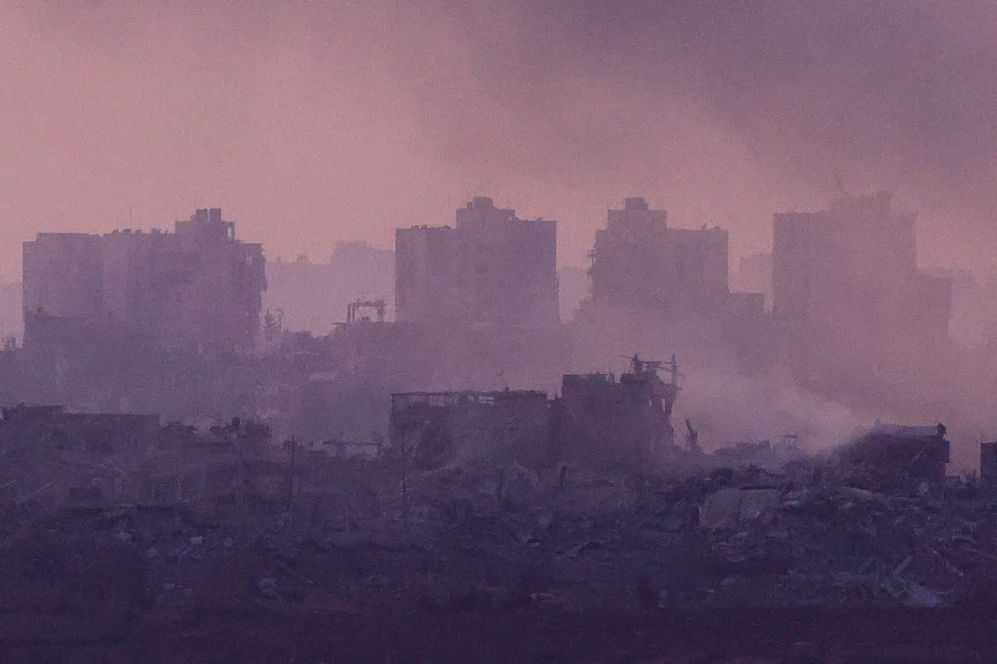 Et AI-system er ifølge seks anonyme IDF-officerer blevet brugt til at udpege tusindvis af potentielle Hamas-folk som bombemål. Foto: Alexander Ermochenko, Reuters, Scanpix.