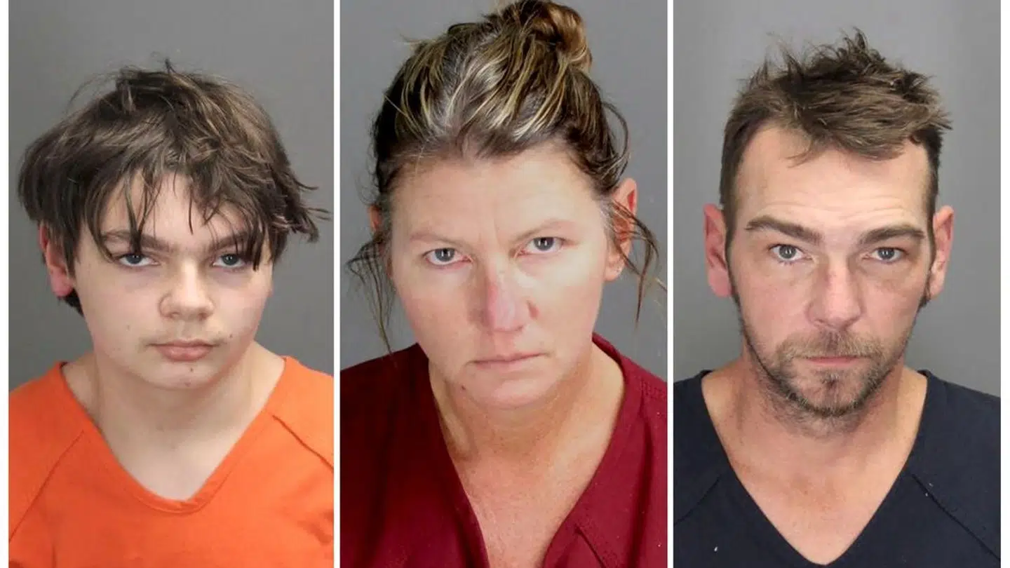 Ethan Robert Crumbley var 15 år, da han dræbte fire og sårede syv andre under et skoleskyderi i Michigan. Nu er hans forældre også Jennifer Lynn Crumbley og James Robert Crumbley også dømt i sagen.