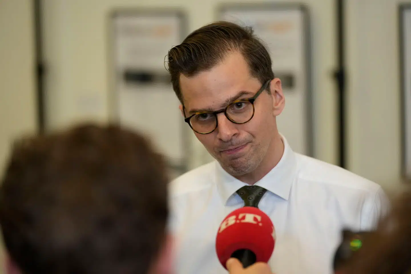 Liberal Alliance holdt lørdag landsmøde i Tivoli Hotel & Congress Center i København. Alex Vanopslagh rydder ud i de mere vilde liberale forslag for at gøre sig mere spiselig som leder af blå blok.