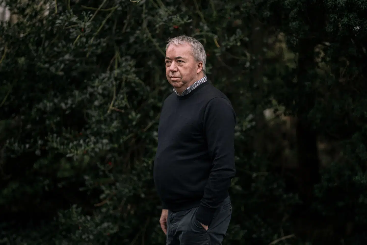 Mange af os lever ude af takt med vores indre døgnrytme, og derfor kan vi have svært ved at få nok timers søvn om natten, fortæller forskere.
