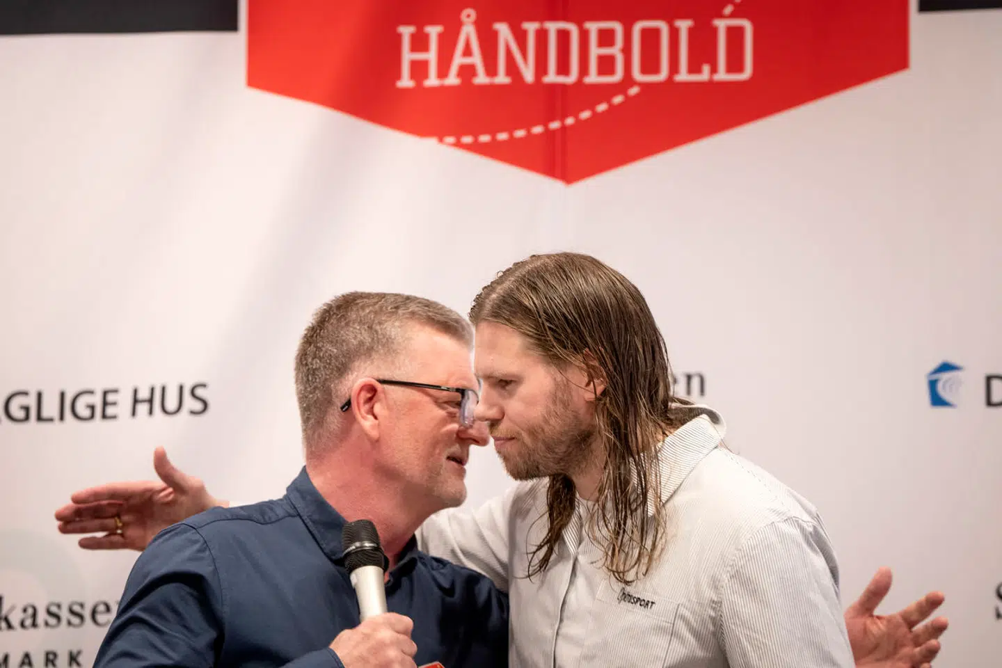 Aalborg Håndbolds direktør Jan Larsen får lidt flere penge i budgettet, når Mikkel Hansen stopper karrieren til sommer. Og de penge ryger blandt andet på Knorr, lader det til.