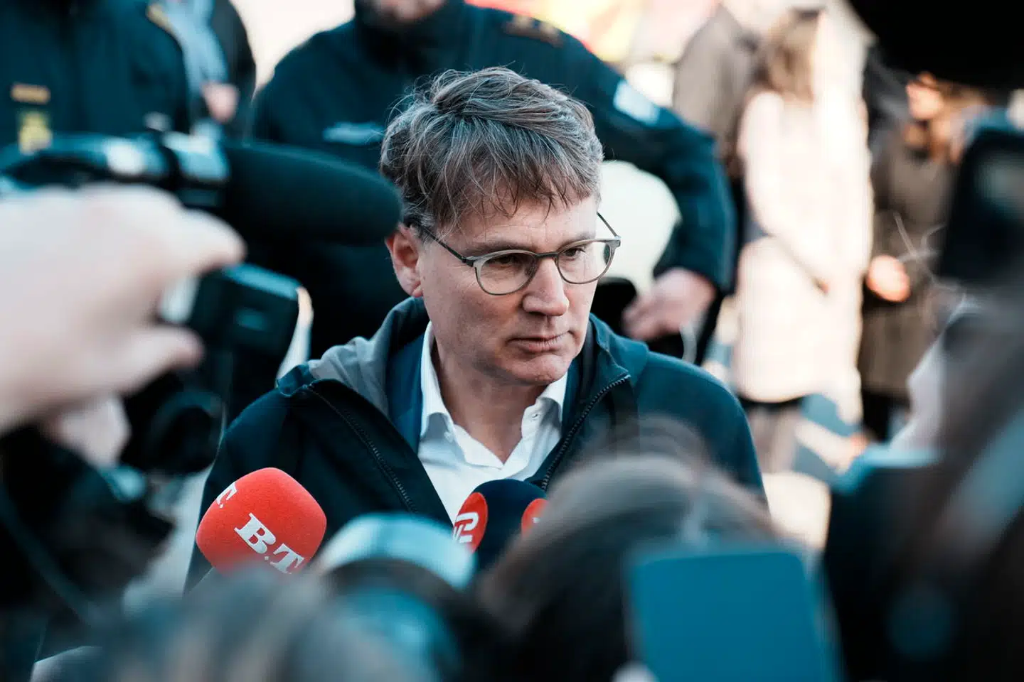 Det er Dansk Erhverv, der ejer Børsen, som i dag brænder. Direktør Brian Mikkelsen er dybt berørt.