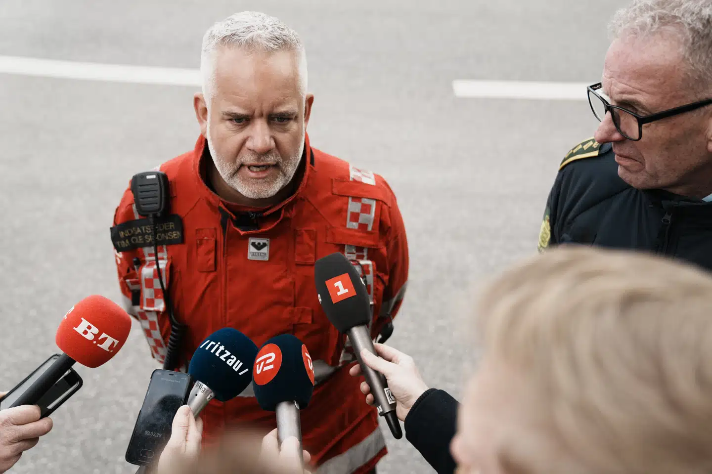 Tim Ole Simonsen, der er indsatsleder ved Hovedstadens Beredskab, var blandt de første, der ankom til Børsen, efter at brandalarmen gik.