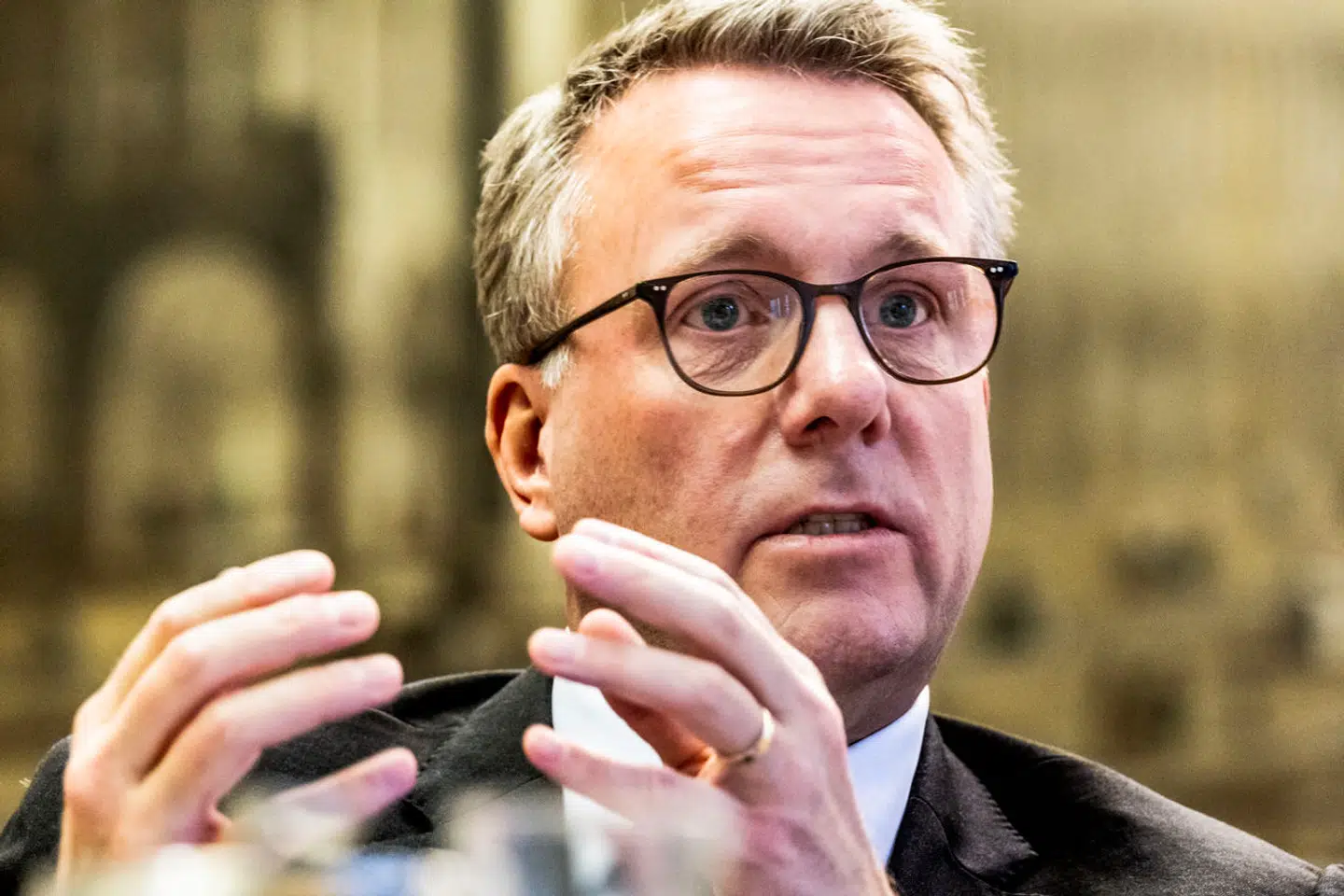 I oktober kritiserede erhvervsminister Morten Bødskov (S) den samme fordel, som staten nu selv benytter sig af.