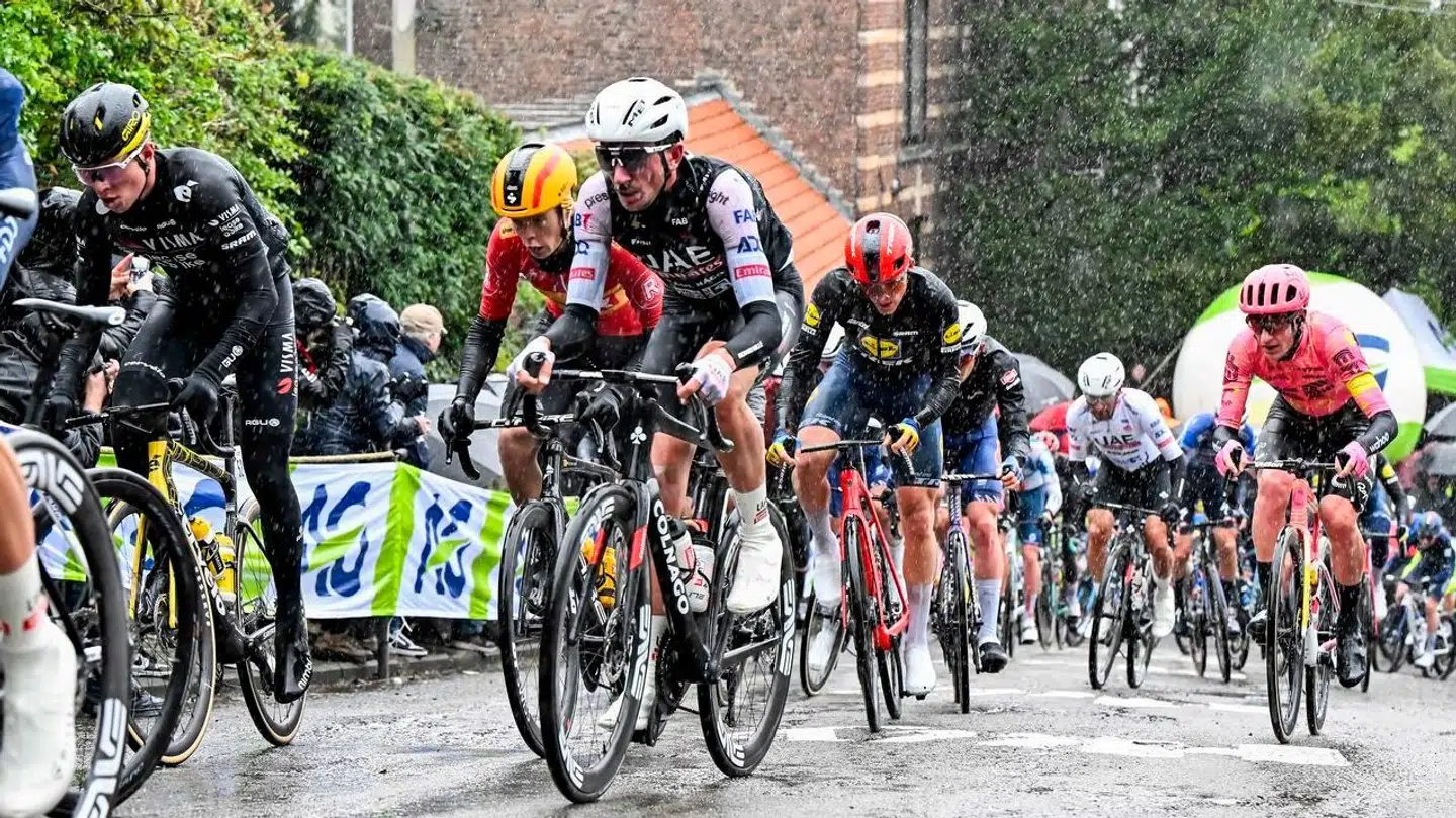 Rytterne var udsat for ekstreme vejrforhold under årets Flèche Wallonne.