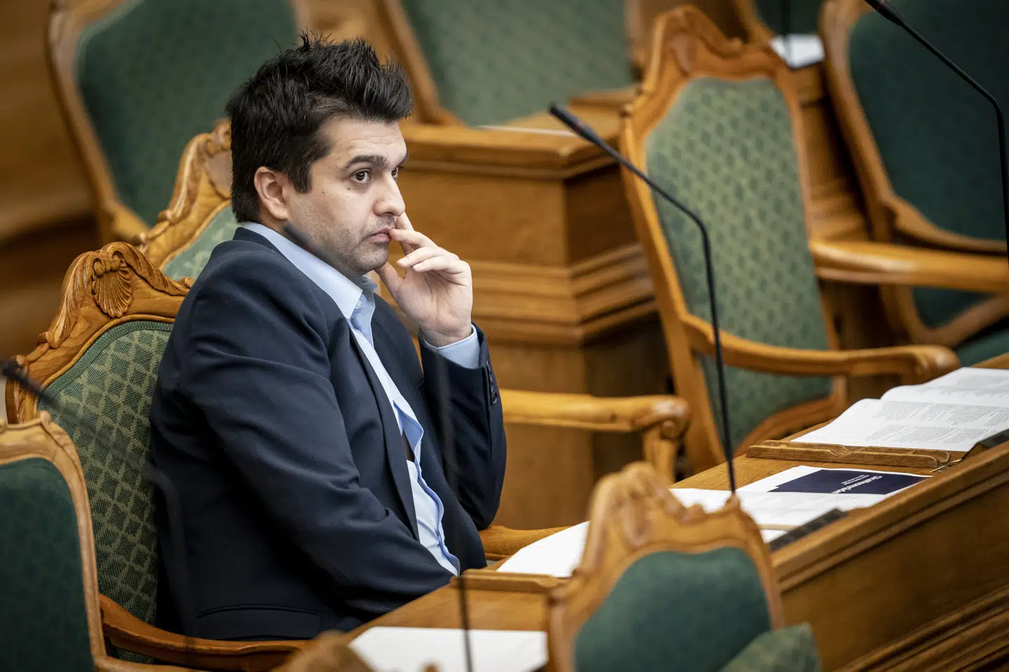 Mohammad Rona (M) under møde i Folketingssalen på Christiansborg, onsdag den 11. januar 2023. Ministre fra den nye SVM-regering svarer på spørgsmål som folketingets medlemmer har sendt på forhånd.. (Foto: Mads Claus Rasmussen/Ritzau Scanpix)