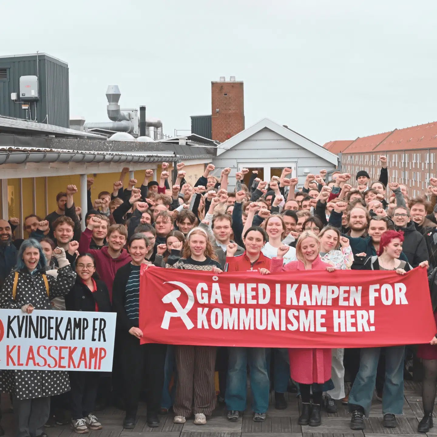 Fællesbillede fra Revolutionære Socialisters kongres i år, hvor de flere end 100 fremmødte medlemmer besluttede sig for at stifte Revolutionært Kommunistisk Parti.