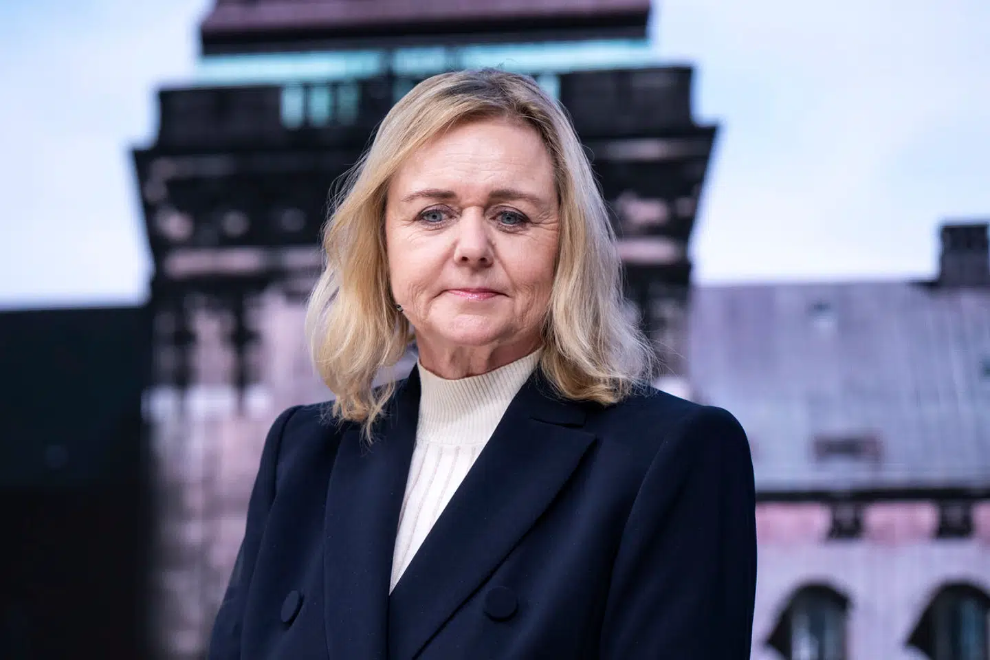 Det Konservative Folkeparti med Mona Juul i spidsen vil ikke gå til valg på at fjerne topskatten.