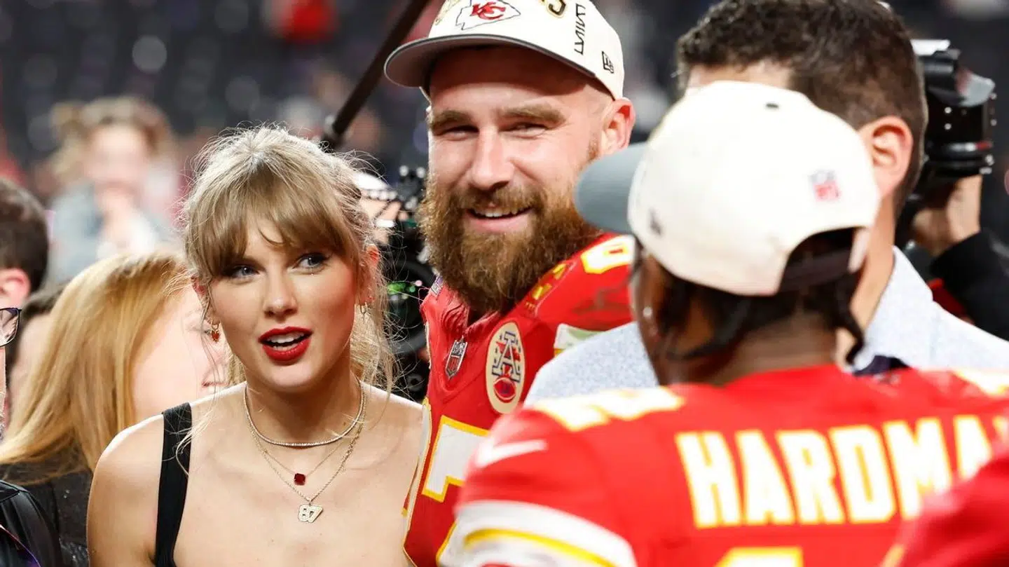 Taylor Swift og Travis Kelce efter Super Bowl.