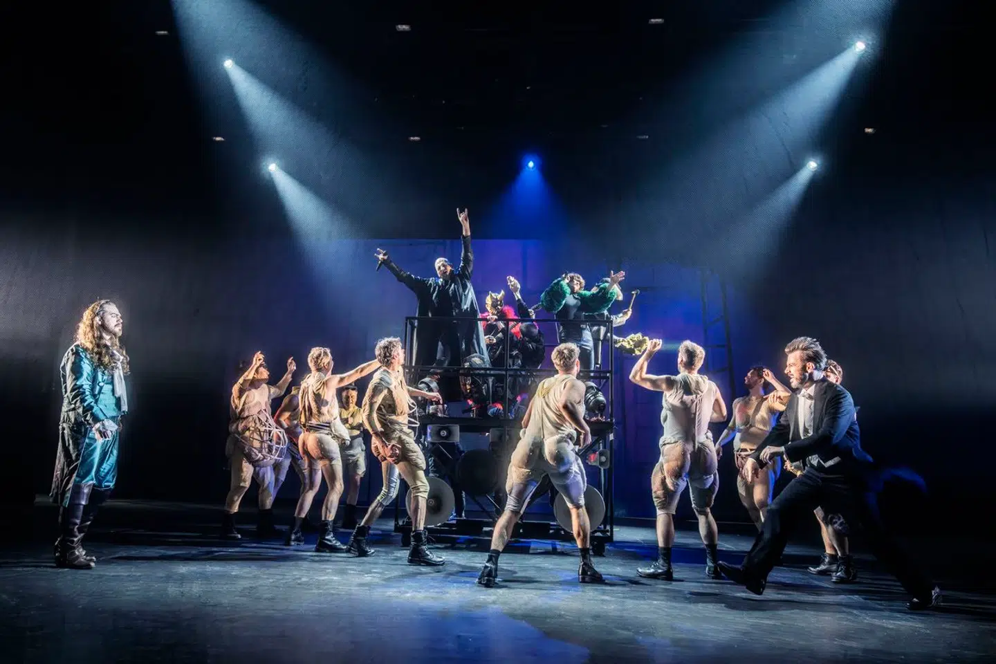 Don Juan i skikkelse af Cody Quattlebaum (til venstre) er havnet i helvede. Der bliver han hængende.