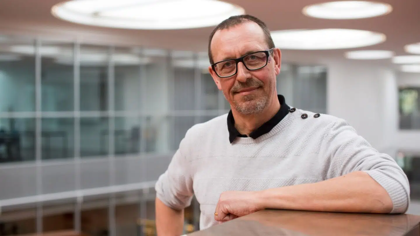 Træt af at sortere plastikaffald? Lad robotter gøre det, siger Henrik Wenzel, professor i grøn teknologi på Syddansk Universitet.