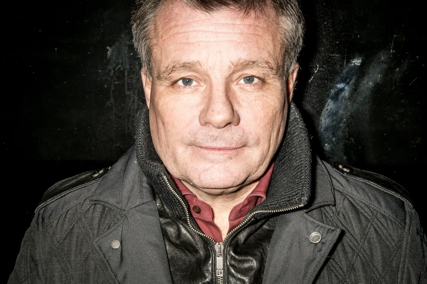 Erhvervsmanden Peter Warnøe, kendt blandt andet fra Løvens Hule, var indtil for nylig både partner i Nordic Eye og medlem af bestyrelsen i Bellabeat. Men i marts trak han sig fra begge poster med henvisning til, at han havde »brug for en time-out«.