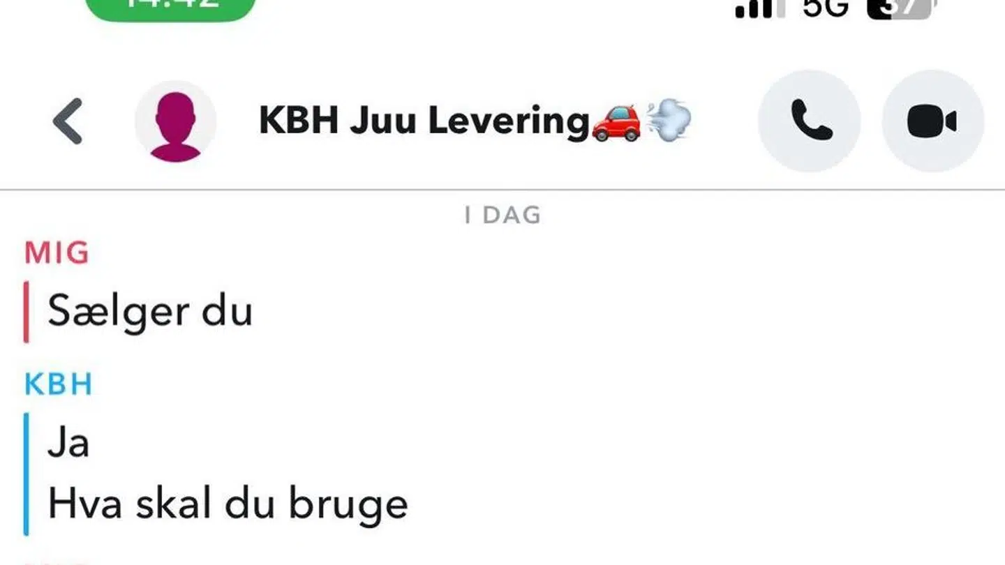 Her ses den samtale med en af de hashsælgende Snapchat-profiler, som B.T.'s journalist havde tidligere i april.