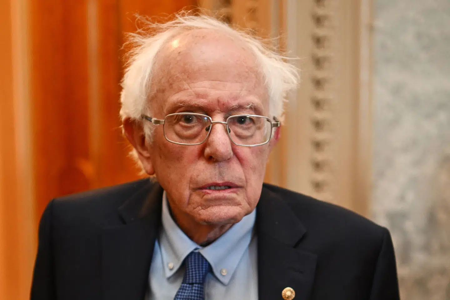 Den uafhængige senator Bernie Sanders kalder priser på Ozempic og Wegovy for "skandaløst høje". Her ses han tirsdag i Senatet før Ukraine-afstemning. (Arkivfoto).