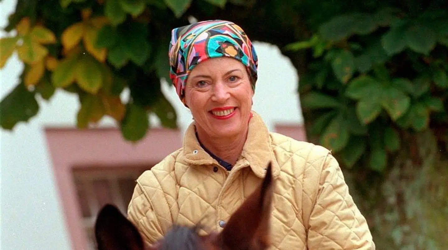 Prinsesse Benedikte til hest.