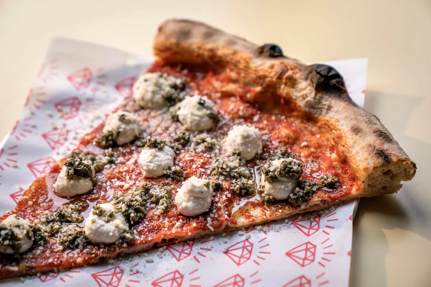 Diamond Slice, Blågårdsgade 27, 2200 København N. Puttanesca,